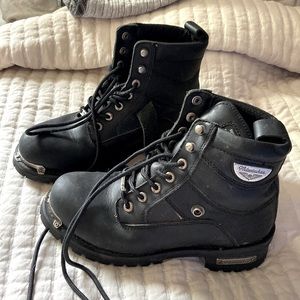 Milwaukee biker boots